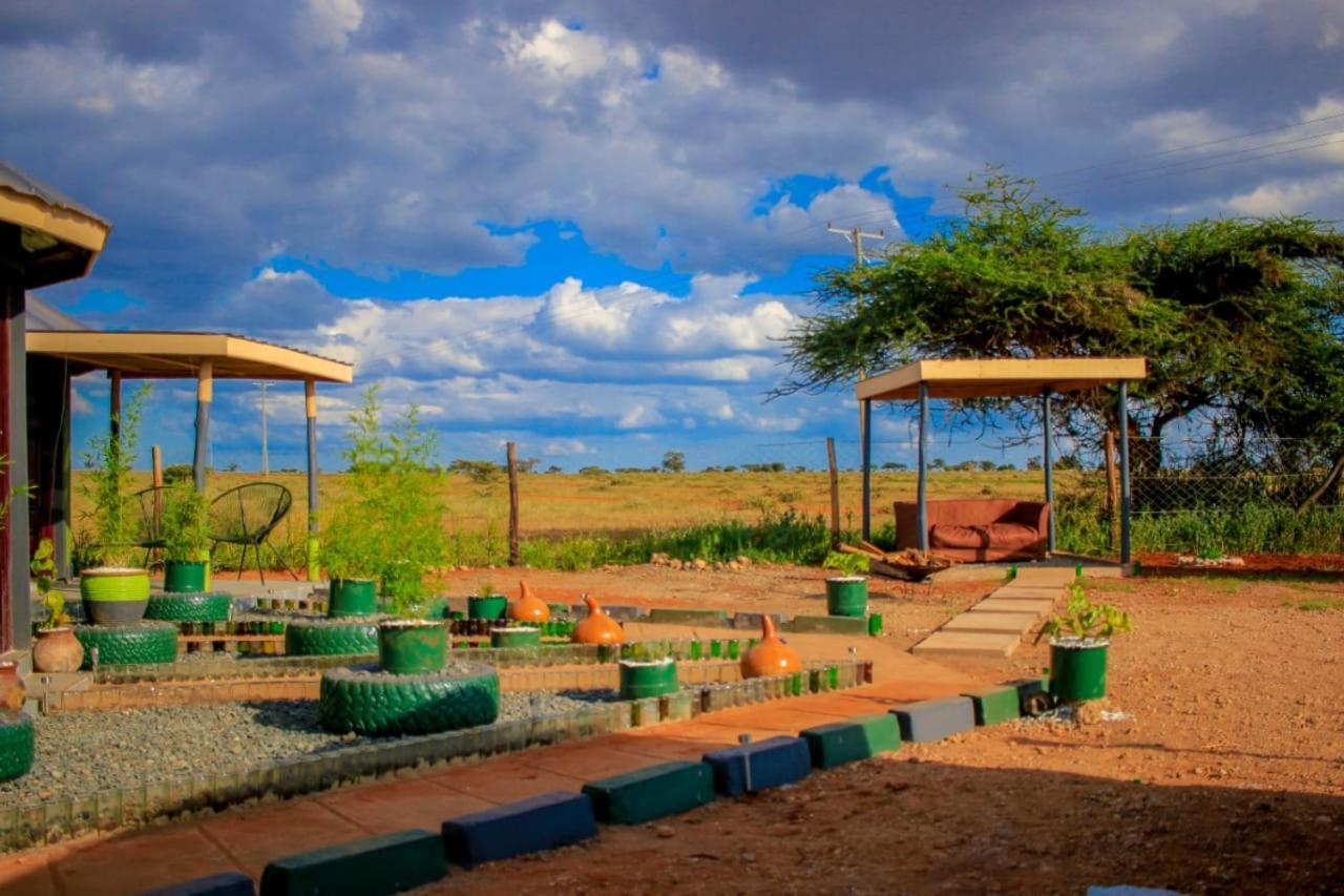 Amanya 3-Bedroom Hut Amboseli Exterior photo