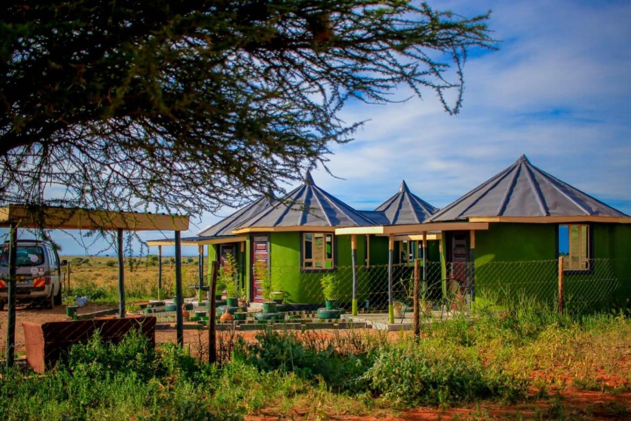 Amanya 3-Bedroom Hut Amboseli Exterior photo