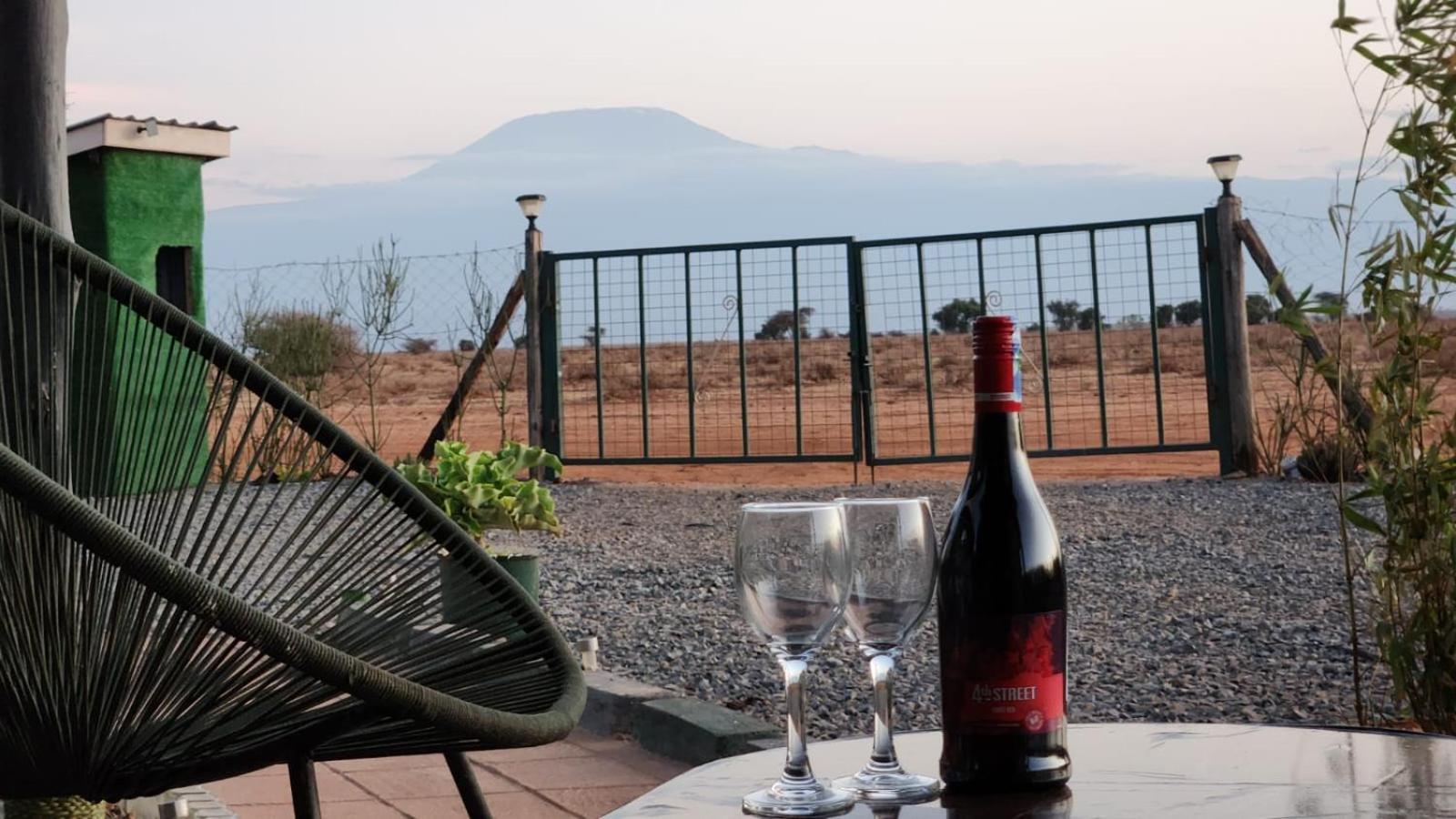 Amanya 3-Bedroom Hut Amboseli Exterior photo
