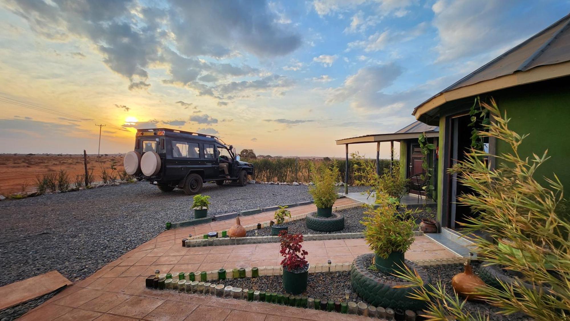 Amanya 3-Bedroom Hut Amboseli Exterior photo